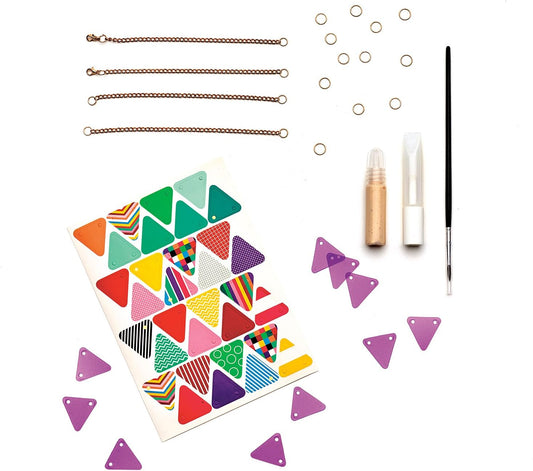 Pretty Pennant Necklace